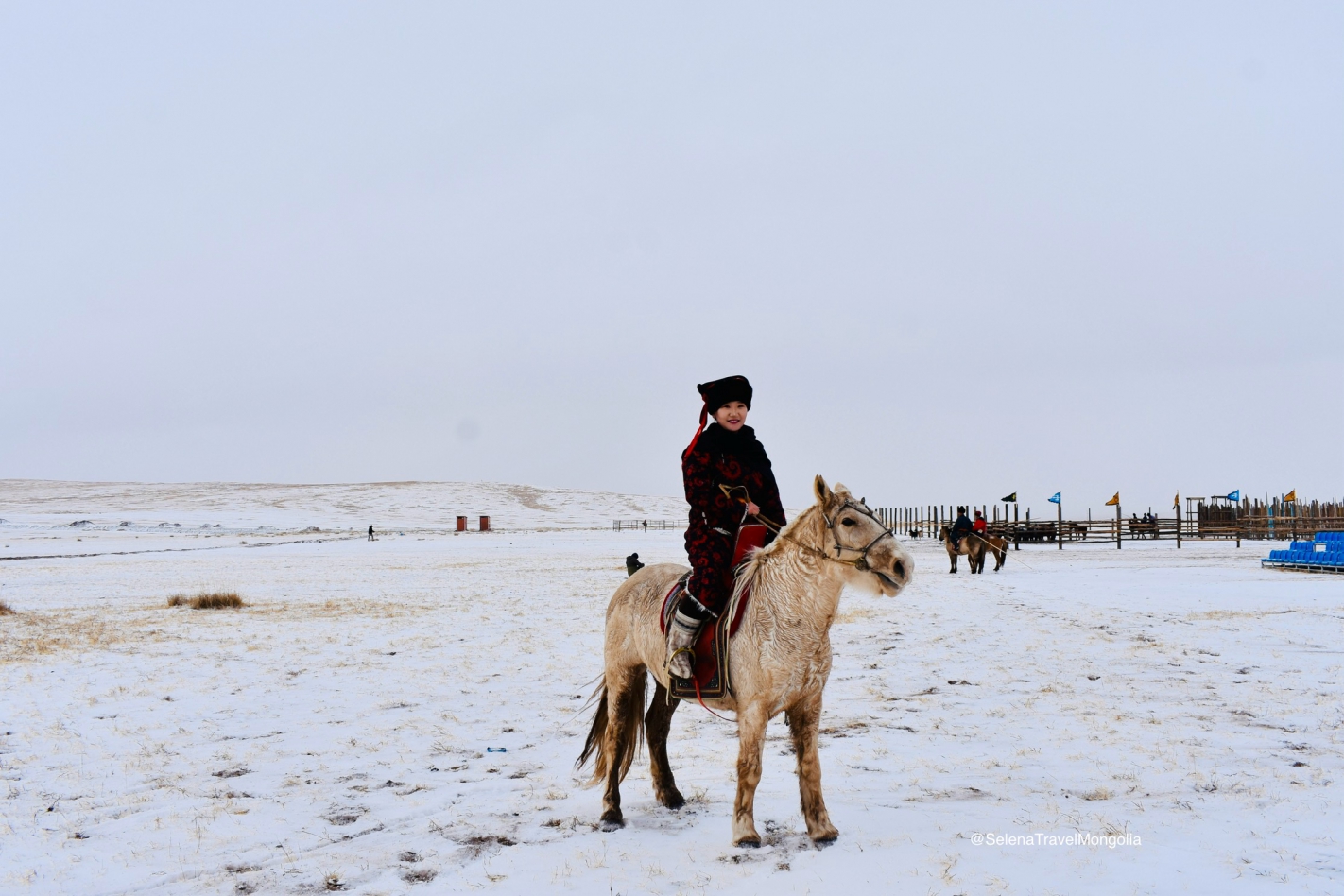 Taliin Tumen Aduu - Winter Horse Festival in Mongolia 