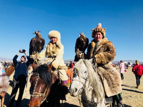 Golden Eagle Festival Tours To Mongolia