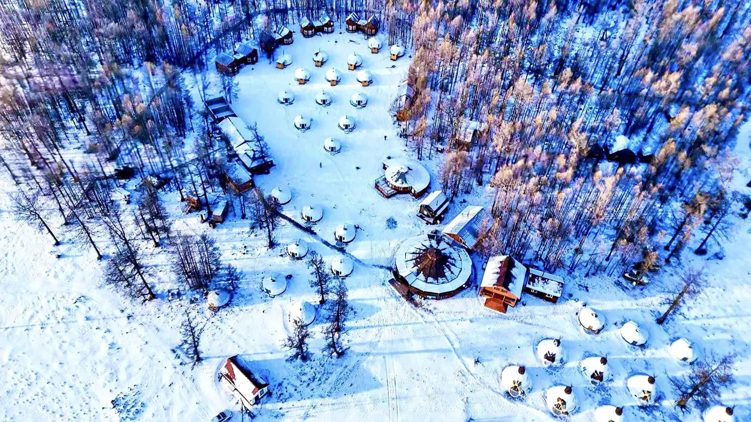 Beautiful Toilogt ger camp in Winter